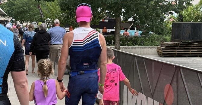 Red Light Magic: From Knee Surgery Scare to Pain-Free PRs with Lumebox 2.0