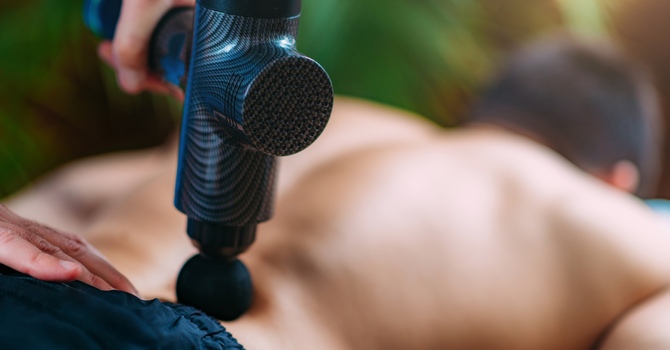 Red Light Magic: From Knee Surgery Scare to Pain-Free PRs with Lumebox 2.0